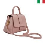 Дамска чанта от естествена кожа с къса дръжка и капак - Розов