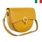 Дамска чанта от естествена кожа с капак и кръгла метална закопчалка - горчица - Image 2