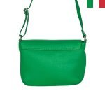 Малка дамска чанта от естествена кожа с капак с висулки - цвят зелено - Image 3